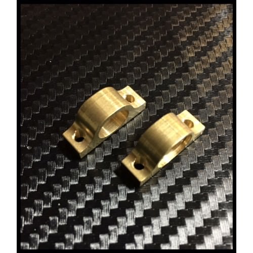 Ricambi Team Associated TC7 FR31619BR Fast Race Brass Inner Arm Mount Associated TC7 (2)